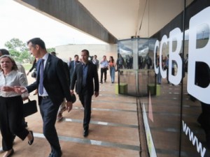 Ações antibomba, varreduras contra grampos e proteção cibernética: PF prepara esquema especial de segurança para Lula em Brasília