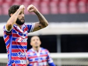 "Tendência é que Capixaba vá para o Bragantino", afirma presidente do Fortaleza