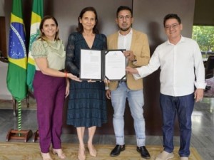 Governadora Izolda Cela envia à Assembleia Projeto de Lei que disciplina pagamento dos precatórios do Fundef aos professores
