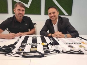 Atlético-MG anuncia Eduardo Coudet para substituir Cuca como treinador