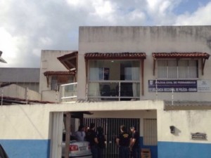 Após discussão, mulher mata marido a facadas e foge em Goiana, na Zona da Mata-PE