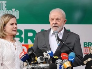 De volta a Brasília, Lula faz reuniões sobre PEC da Transição e formação do futuro governo
