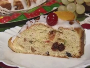 Pão natalino é opção para dar mais sabor à ceia de fim de ano; aprenda a fazer