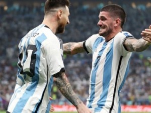 Argentina bate Croácia, vai à final da Copa e deixa Messi a um jogo da maior conquista