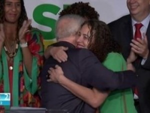 'Após quatro anos de negacionismo, ciência vai voltar a ser prioridade', diz futura ministra Luciana Santos, em rede social