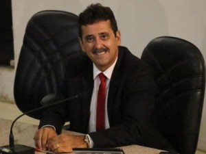 Líder do prefeito retira da ordem do dia Projeto de Lei que trata de loteamento