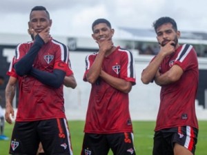 Ferroviário encara o Grêmio em busca de fazer história na Copa do Brasil