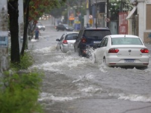 Noite de muita chuva com até 141mm na zona rural de Barbalha, veja aqui