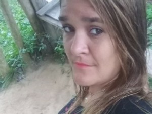 Mulher que foi esfaqueada por negar sexo tem protocolo de morte cerebral, diz família