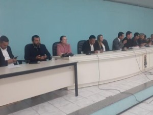 Câmara Municipal aprova carteirinha para autista, título de cidadão e requerimentos