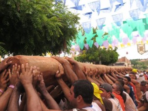 Prefeito de Barbalha em coletiva anuncia a Festa do Pau da Bandeira de Santo Antônio