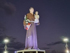 Primeira Carreata de Santo Antônio hoje saindo do Alto da Alegria em Barbalha