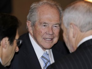 Morre Pat Robertson, magnata evangélico que levou a religião ao debate político nos EUA