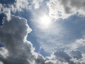 Manhã parcialmente nublada e à tarde o calor deve passar de 30º em Barbalha