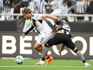 Botafogo vence Vasco com autoridade e mantém vantagem na liderança