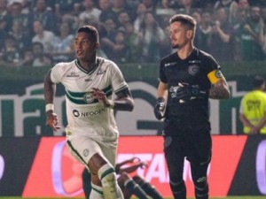 Coritiba bate o Goiás e conquista a primeira vitória na Série A