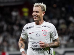 Corinthians vence Atlético-MG, dá alívio a Luxemburgo e se afasta do Z-4