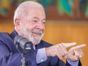 Lula cobra redução da fila do INSS; entenda por que