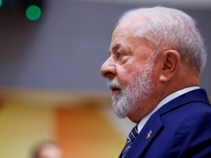 Lula faz tratamento no quadril em hospital de São Paulo