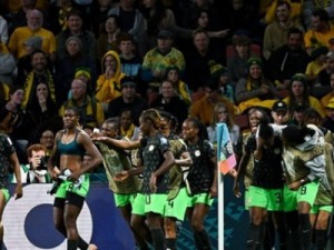 Nigéria vira sobre Austrália e vira líder de grupo na Copa do Mundo Feminina