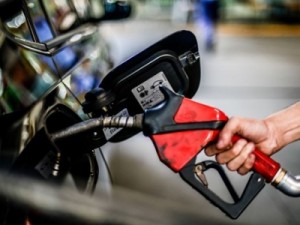 IPCA sobe 0,12% em julho, puxado por alta forte da gasolina