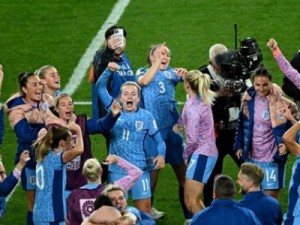 Inglaterra supera Sam Kerr, vence Austrália e está na final da Copa pela primeira vez