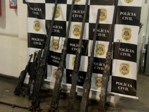 Metralhadoras furtadas do Exército encontradas em São Roque estavam escondidas em lamaçal