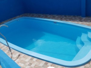 Jovem comerciária morre vítima de afogamento numa piscina em Abaiara