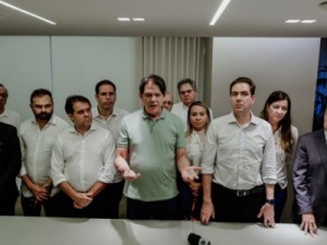 Grupo de Cid se aproxima do Podemos, tem simpatia pelo PSB e fica longe do PT