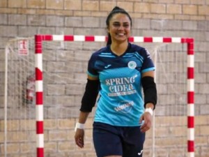 Luto no futsal: goleira brasileira indicada a melhor do mundo morre aos 26 anos na Espanha