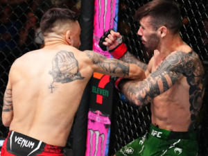 UFC: Alex Perez surpreende e nocauteia Matheus Nicolau