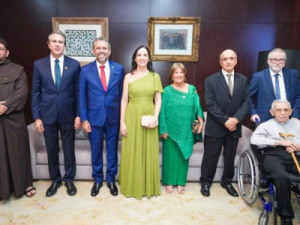 Governo do Ceará homenageia personalidades com a Medalha da Abolição 2024; conheça os agraciados