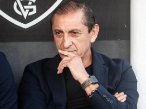 Corinthians anuncia técnico Ramón Díaz, ex-Vasco