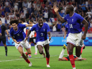 França vence o Egito na prorrogação e vai decidir o ouro com a Espanha