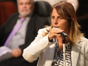 Órgão especial do TJ condena deputada Lucinha a prisão e perda de mandato por peculato