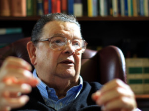 Ex-ministro Delfim Neto morrem em SP aos 96 anos