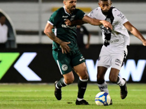 Ponte busca empate contra o Goiás com golaço de falta no fim