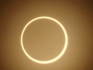 Como assistir ao eclipse "anel de fogo" que acontece nesta quarta-feira (2)