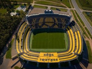 Conmebol exige que Peñarol garanta acesso da torcida do Botafogo, sob pena de portões fechados ou mudança de local do jogo