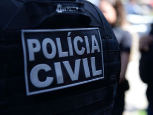 Em Barbalha polícia cumpre mandado preventivo contra mulher suspeita de estuprar adolescente de 12