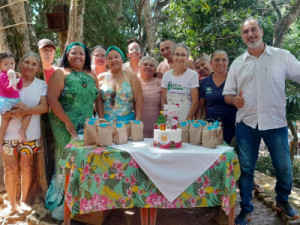 GESTRAF reúne guerreiras agricultoras da economia solidária para comemorar Natal