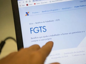 FGTS: liberar saque-aniversário bloqueado deve injetar R$ 12 bilhões na economia