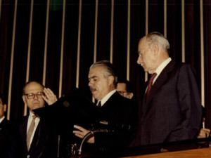 Marco da redemocratização do Brasil, posse de José Sarney na Presidência completa 40 anos