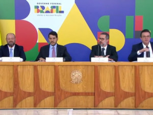 Fraude no INSS: AGU pede à Justiça bloqueio de bens de mais 14 investigados