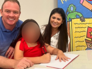 Engenheiro mata esposa e esfaqueia filha na casa da família em MT, diz polícia