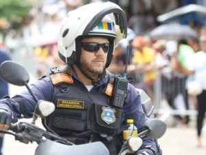 Guarda de trânsito espancado a pauladas por adolescente em posto de gasolina morre em hospital