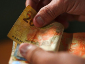 Na Ponta do Lápis: MEC cria programa para levar educação financeira às escolas públicas