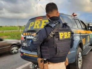 Caminhoneiro é preso suspeito de exigir R$ 60 mil via Pix para ex-patrão não ser morto