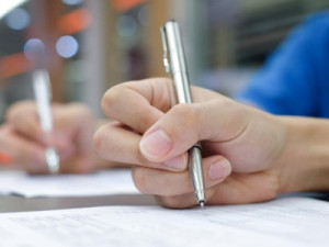 Prefeitura de Limoeiro do Norte abre 41 vagas para cargos na área da saúde; confira detalhes