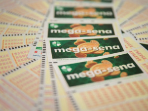 Ninguém acerta a Mega-Sena e prêmio vai a R$ 47 milhões amanhã (14)
